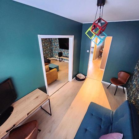 Inspiring Apartment Near City Center Микели Екстериор снимка
