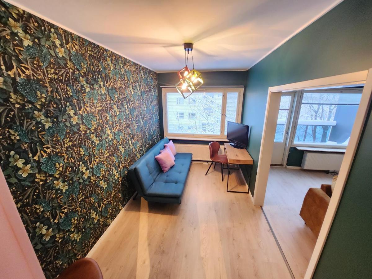 Inspiring Apartment Near City Center Микели Екстериор снимка